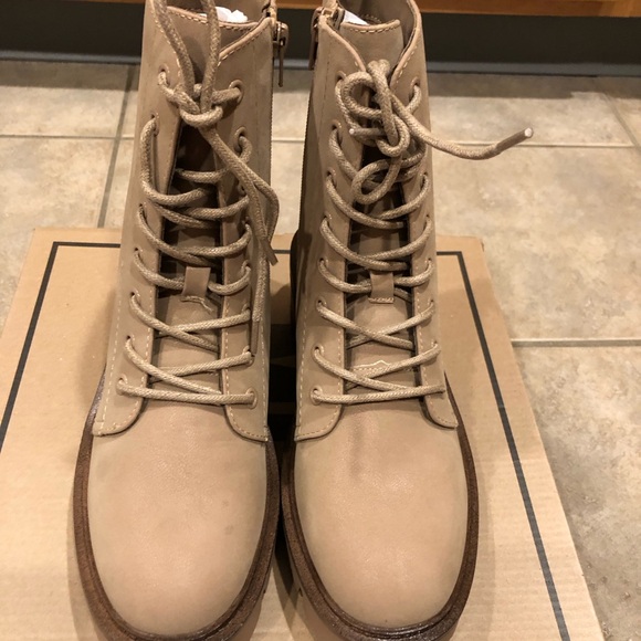 MIA Azael Lace Up Ankle Boot - Picture 2 of 6